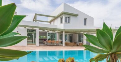 Villas de lujo en Menorca para tus vacaciones: privacidad, confort y mar azul en una sola estancia perfecta 4 Villas de lujo en Menorca para tus vacaciones: privacidad, confort y mar azul en una sola estancia perfecta